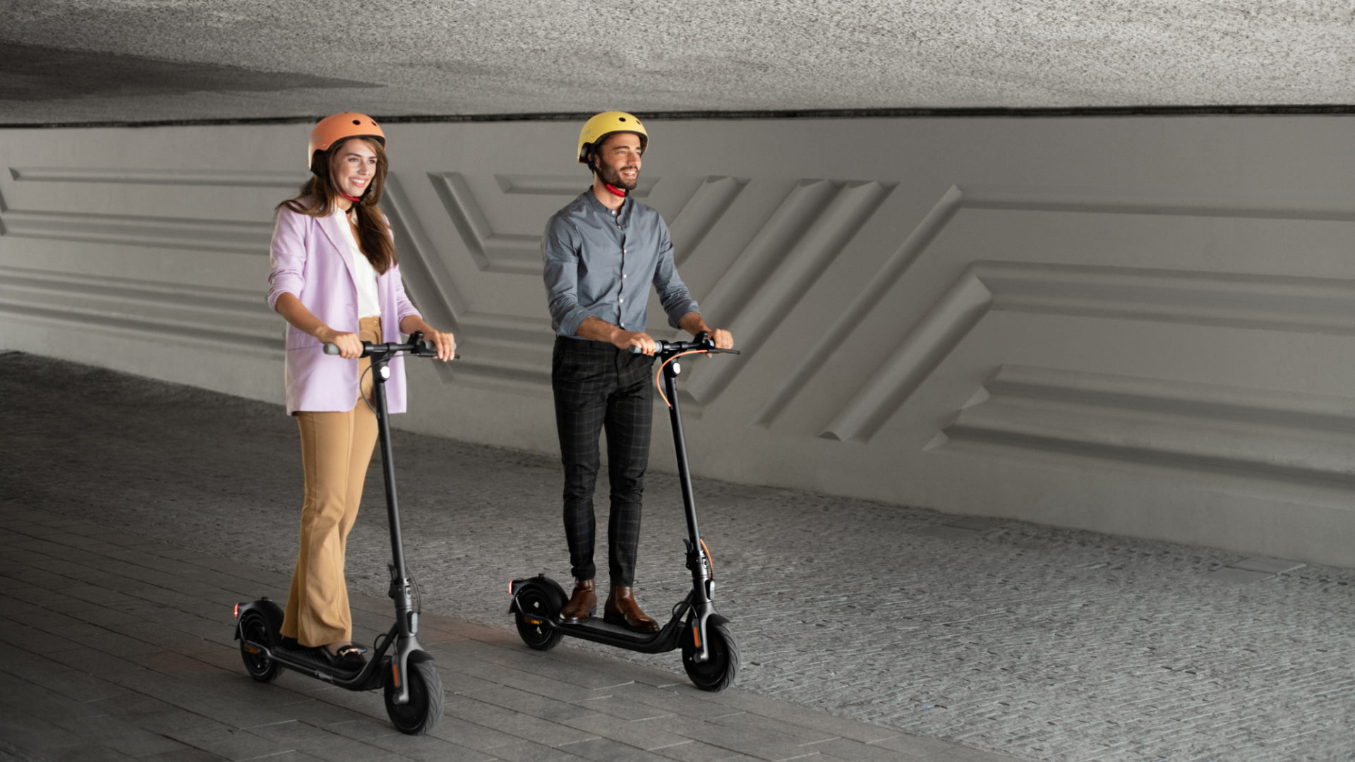 Электросамокат Ninebot KickScooter F25E (Grey) купить в интернет-магазине icover