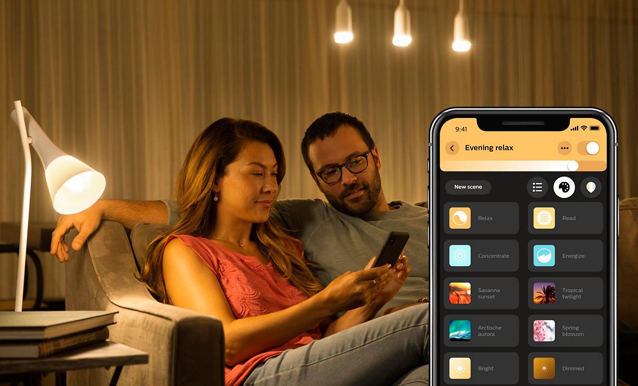 Сделай филипс. Philips Hue White and Color ambiance. Philips умное освещение. Philips Hue фото. Умная лампа Philips Hue White and Color ambiance, 9w e27.