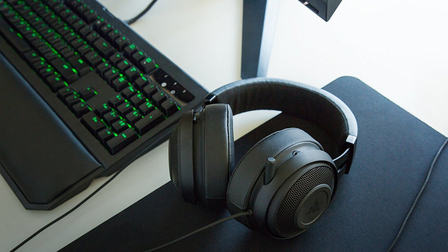 Kupit Igrovaya Garnitura Razer Kraken Pro V2 Oval Black V Moskve V Kataloge Igrovyh Naushnikov I Garnitur S Dostavkoj Harakteristiki Ceny V Internet Magazine Icover