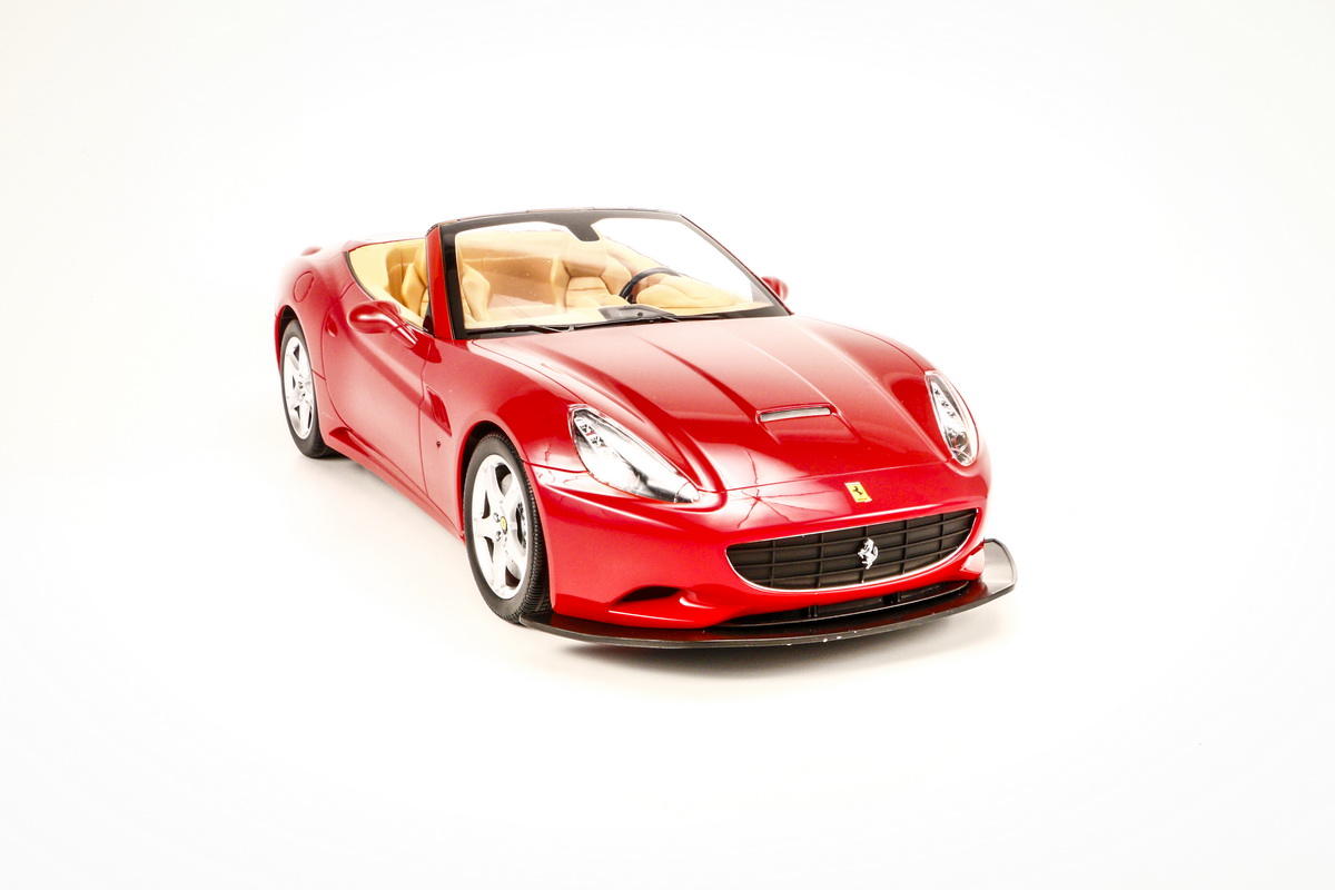 Купить mJX Ferrari California 1:10 (MJX-8231) - радиоуправляемый автомобиль  (Red) в Москве в каталоге раллийных моделей с доставкой. Характеристики,  цены в интернет-магазине iCover.