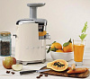 Шнековая соковыжималка Smeg SJF01CREU (Cream) купить в интернет-магазине icover