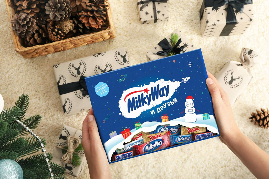 Новогодний набор сладостей Milky Way Minis, Twix, Snickers и Bounty, 200 г х 2 шт. купить в интернет-магазине icover