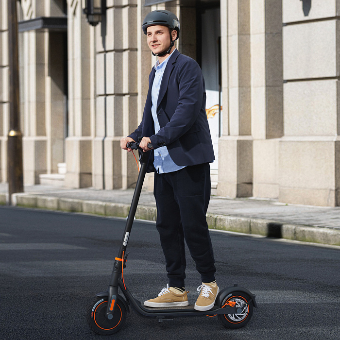 Электросамокат Ninebot KickScooter F40 (Black) купить в интернет-магазине icover